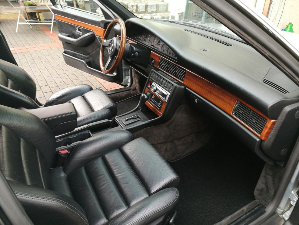 Audi 200 c2 салон