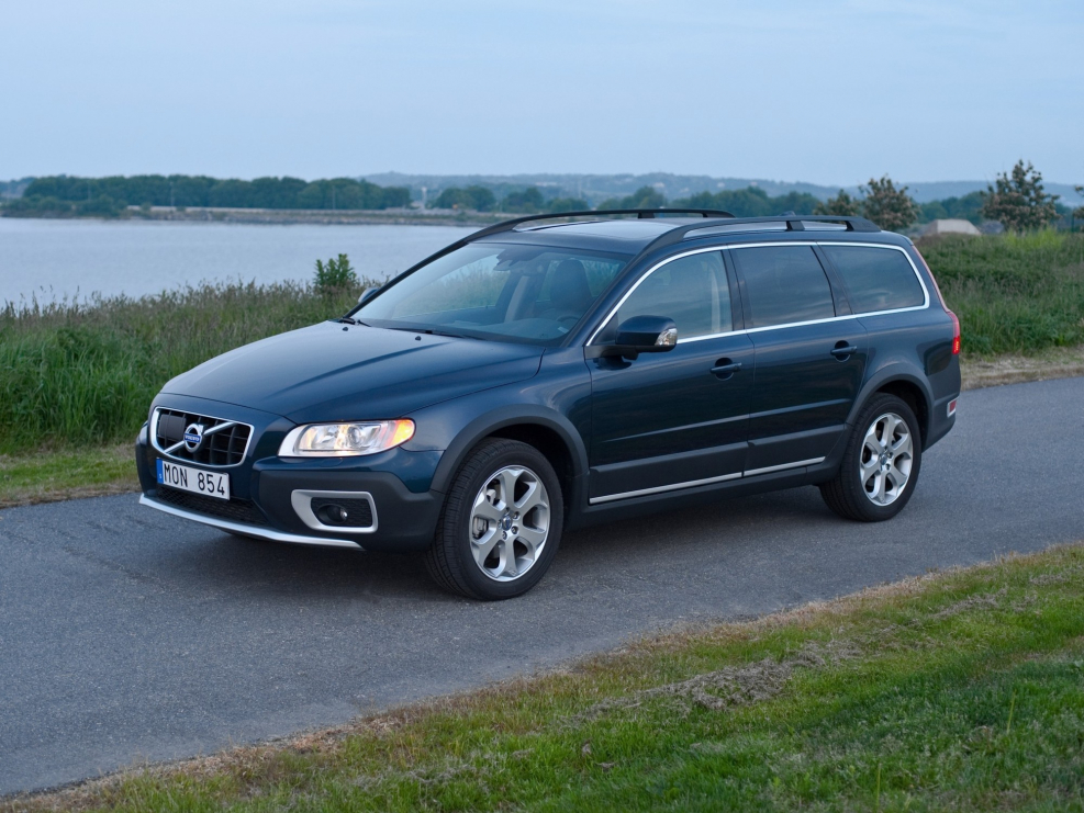 Volvo xc70 универсал