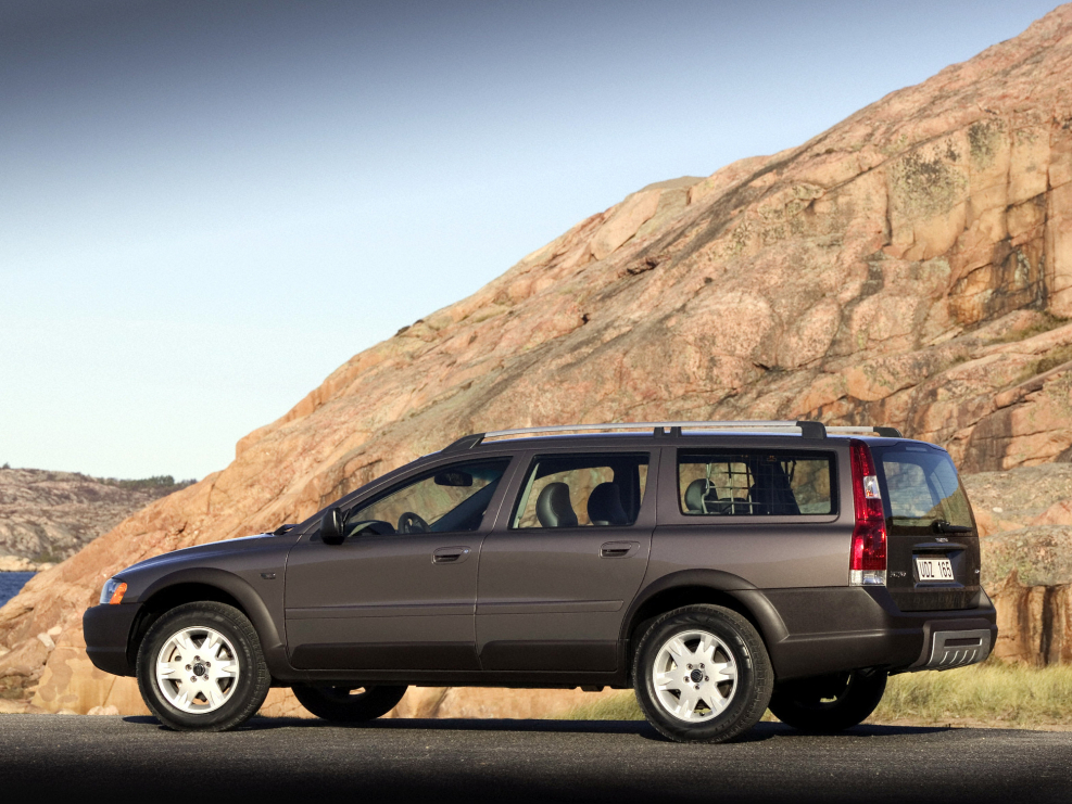 Volvo xc70 2 поколение
