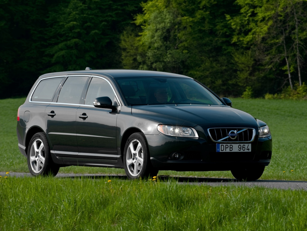 Volvo v70 2011