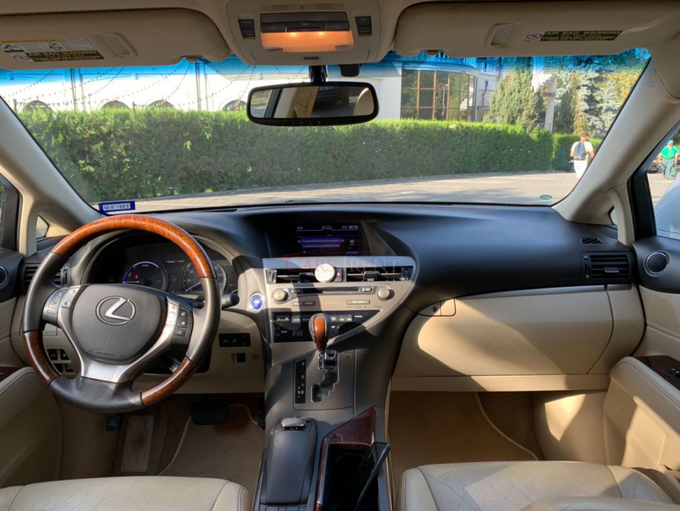 Lexus RX 450h гибрид салон
