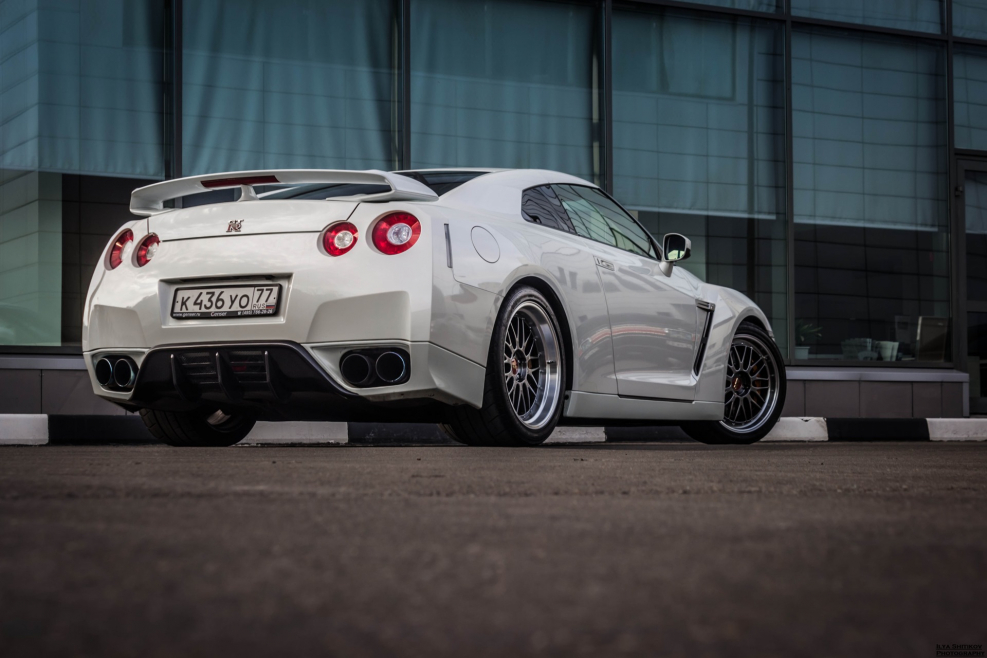 Nissan GTR r35 тюнинговый