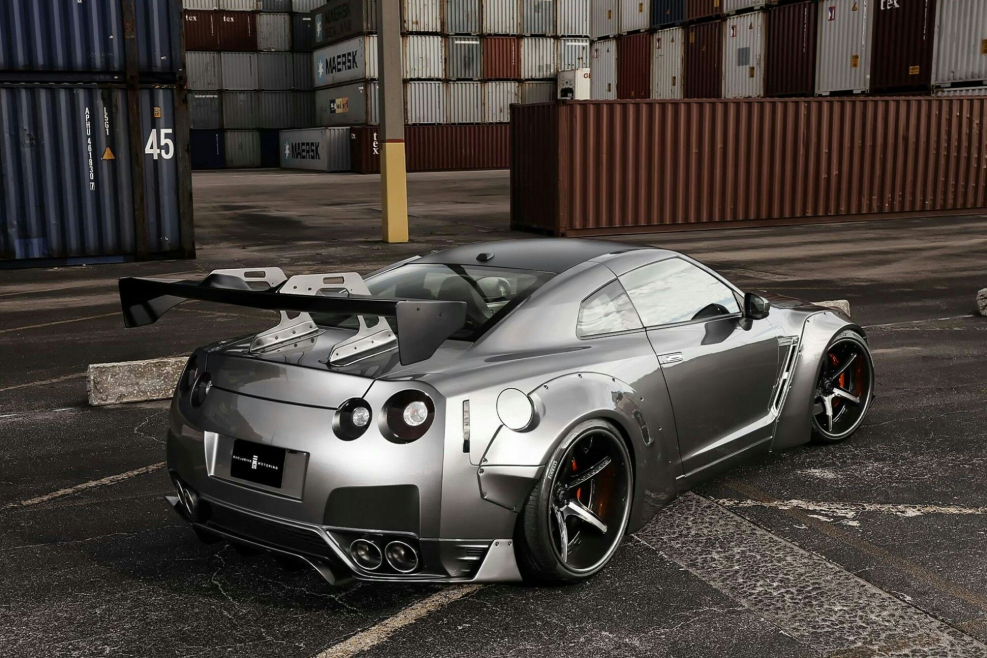 Nissan GTR r35 Custom