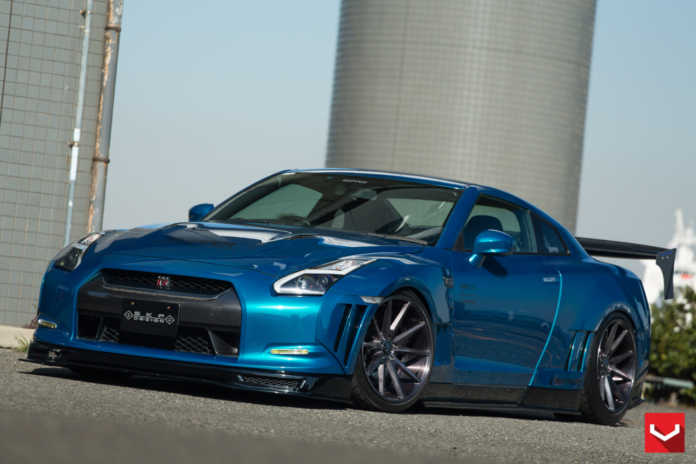 Nissan GTR 20