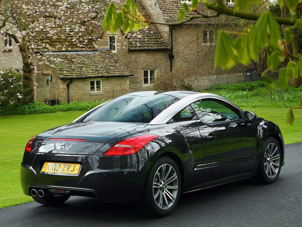 Peugeot RCZ 2010