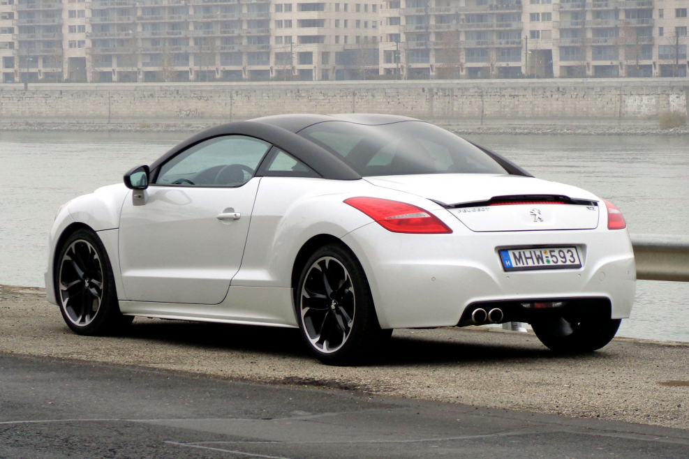 Peugeot RCZ 2015
