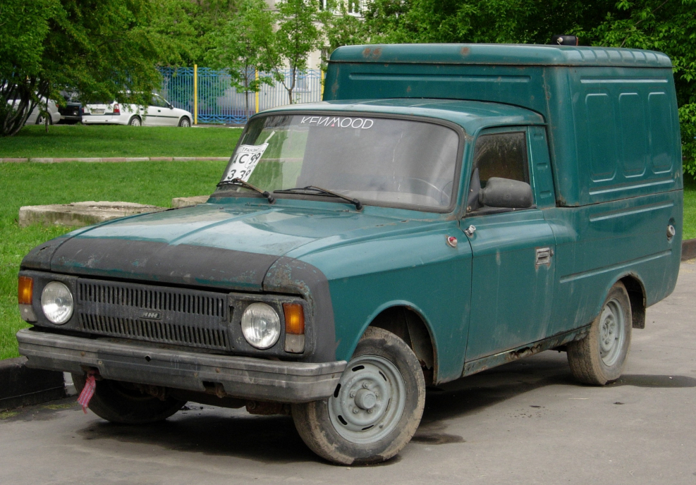 Машина ИЖ 2715