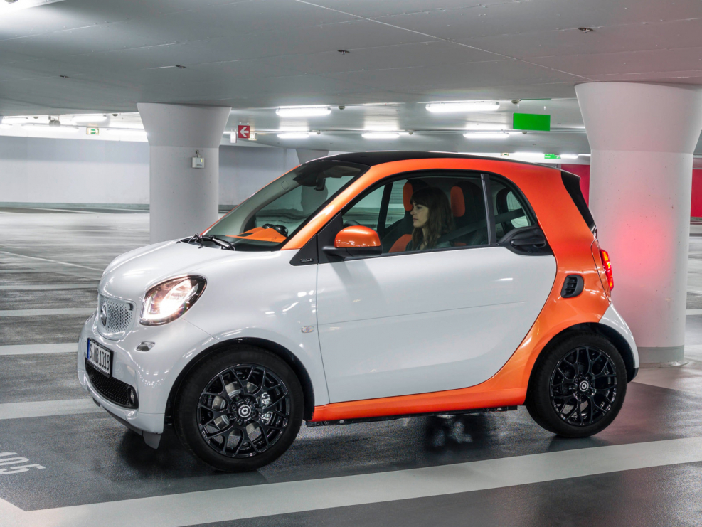 Автомобиль Smart Fortwo