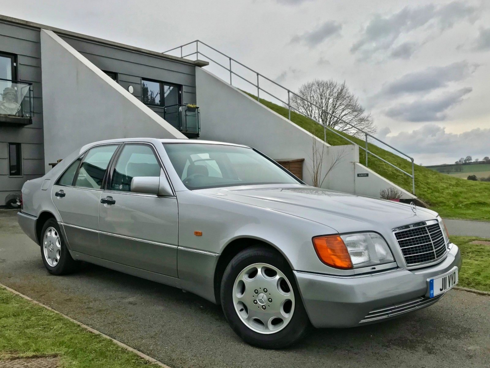 Мерседес s 300 1992