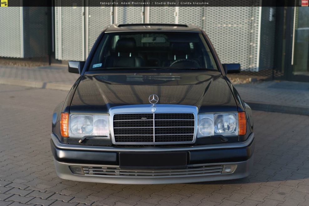 Мерседес w124 e220