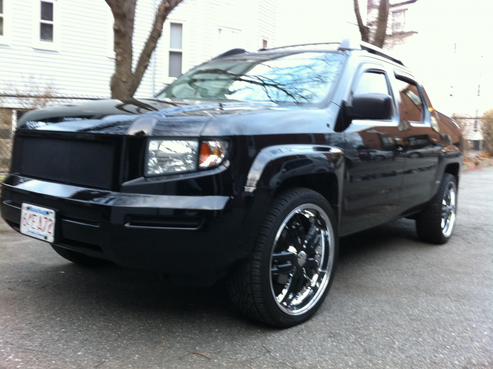 Honda Ridgeline off