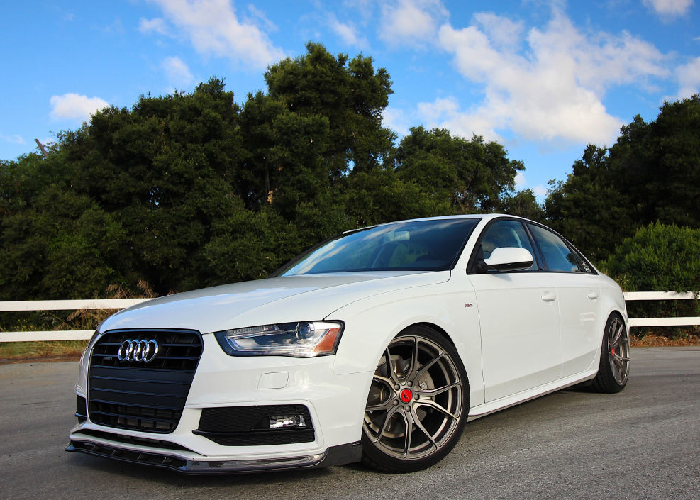 Audi a4 b8 White AEZ