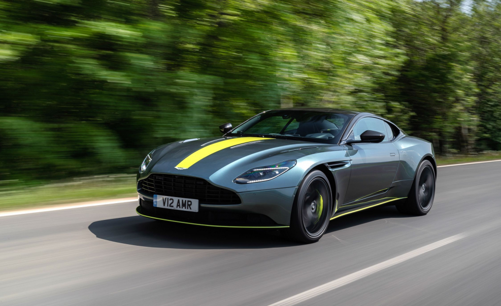 Aston Martin db11 2019