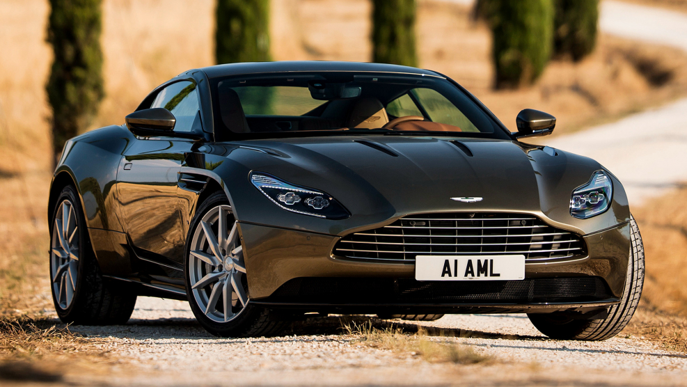 Aston Martin db11 volante 2019