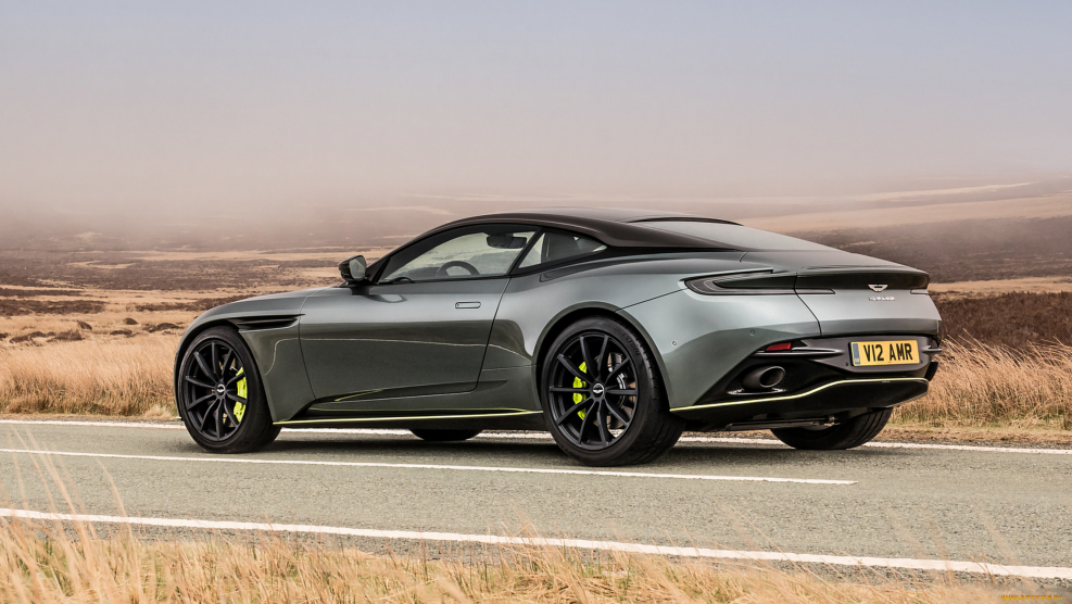 Aston Martin db11 Amr