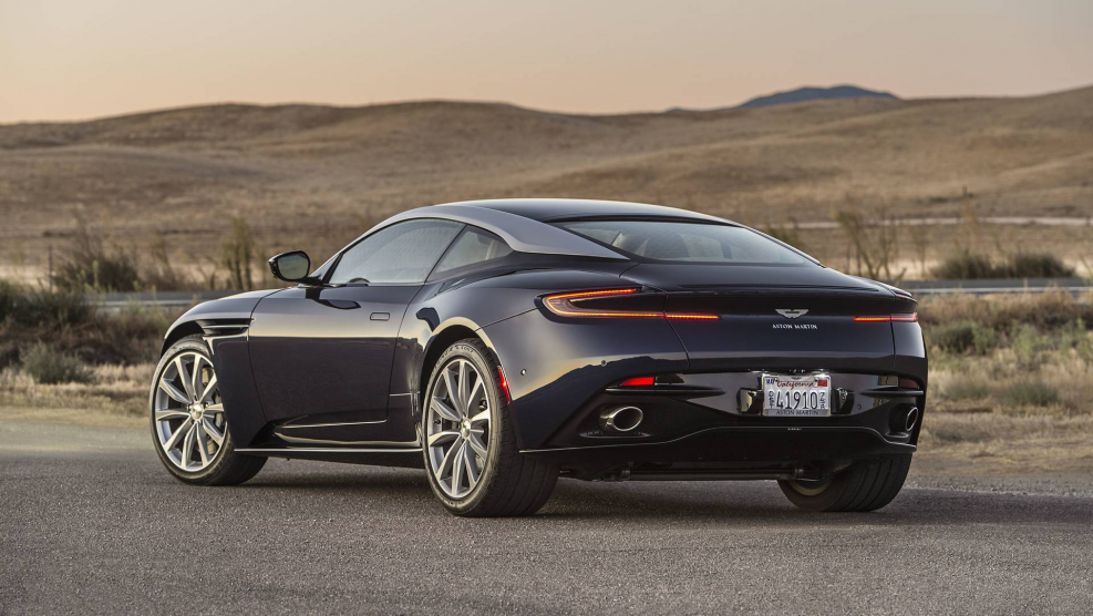 Автомобиль Aston Martin db11