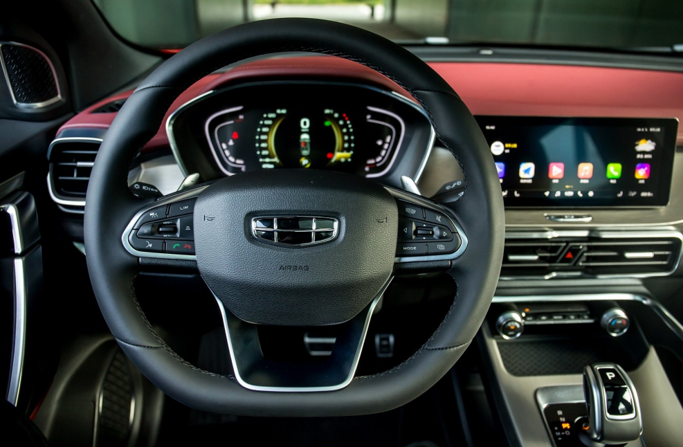 Geely Coolray sx11