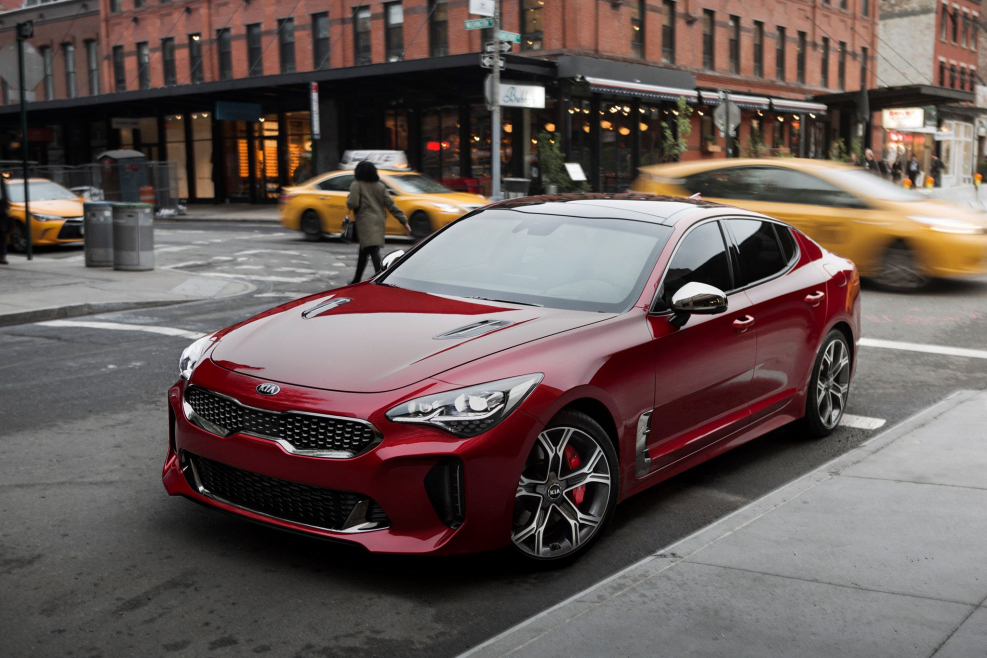 Новая Kia Stinger 2020