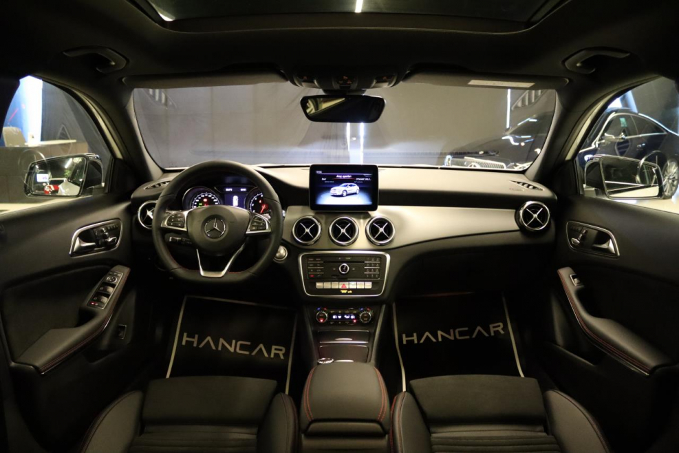 Мерседес Benz GLA 200