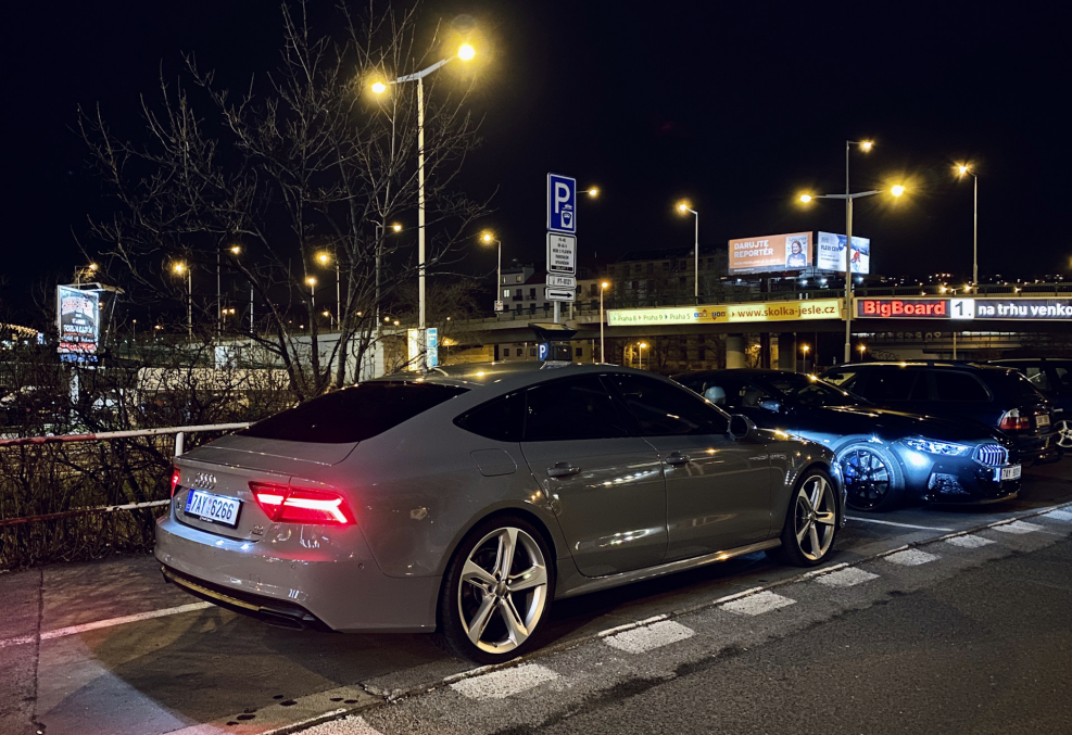 Audi rs7 Sportback ночью