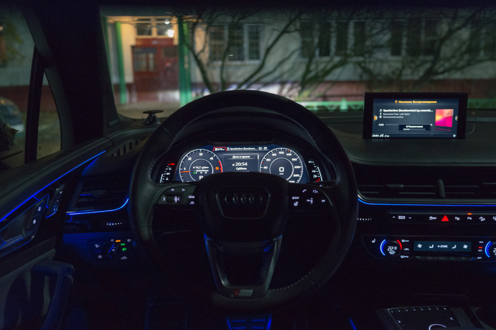 Audi q5 2020 салон подсветка