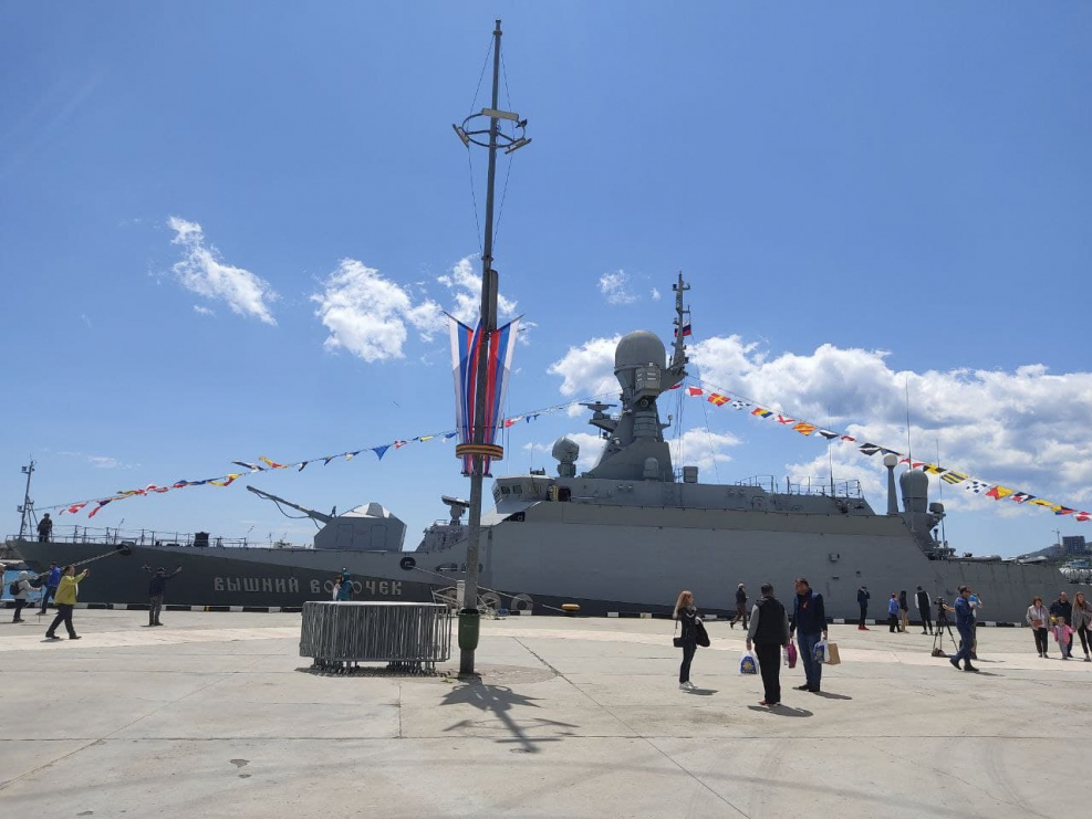 Вышний Волочек 21631 корабль