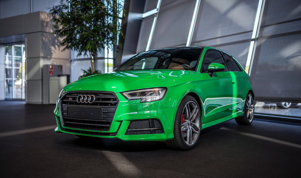 Audi a4 b9 Green