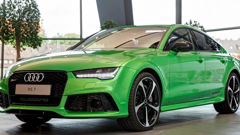Audi rs7 зеленая