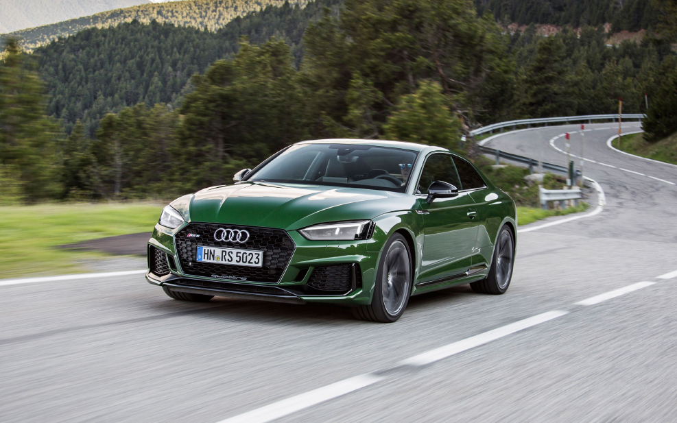Audi rs5 зеленая