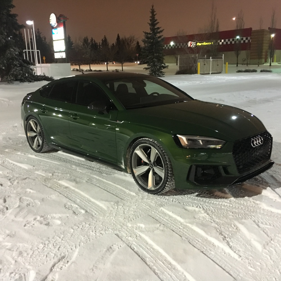 Audi a5 Sportback зеленая
