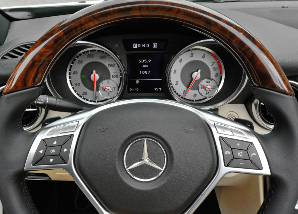 Mercedes-Benz w222 приборная панель