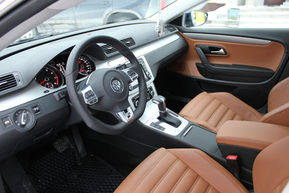 Volkswagen Passat cc салон