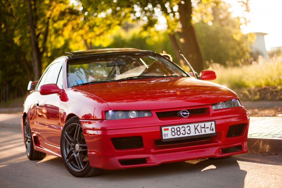 Opel Calibra Сток