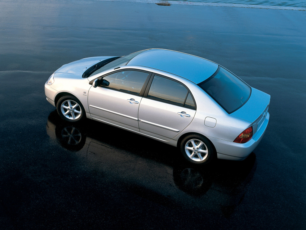 Toyota Corolla e120 седан