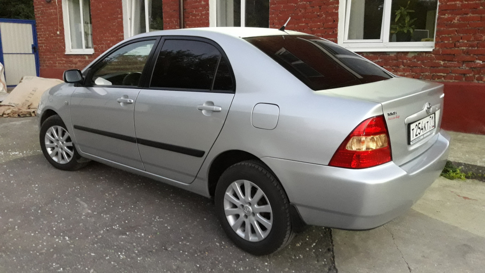 Toyota Corolla IX e120