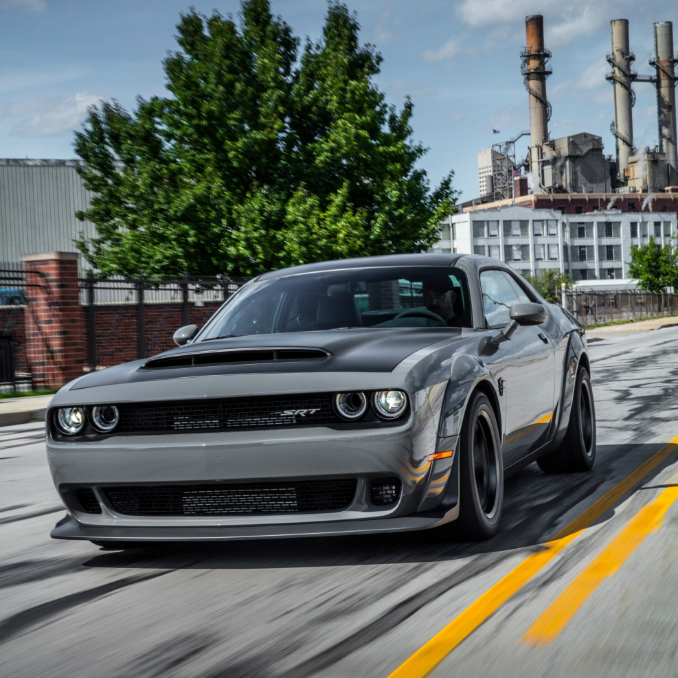 Dodge Challenger srt Hellcat
