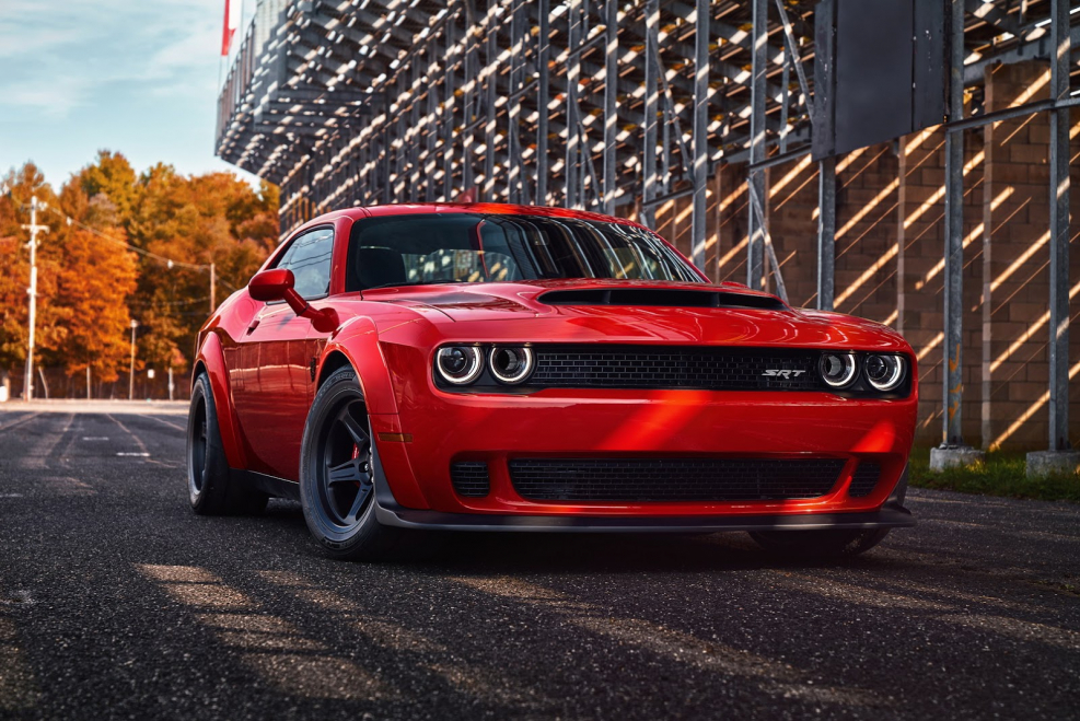 Dodge Challenger srt 2016