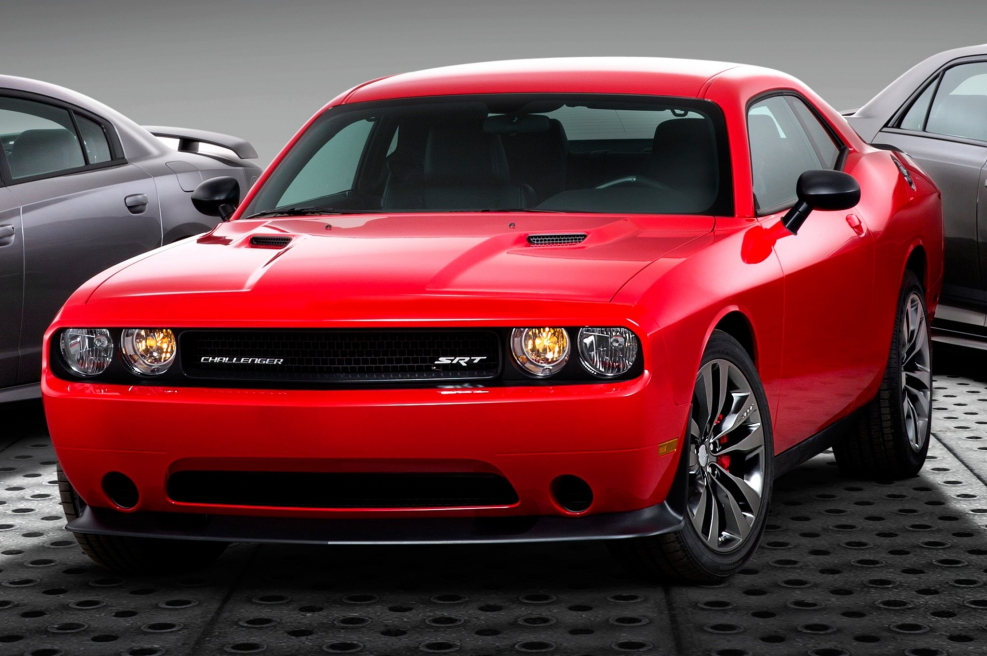 Dodge Challenger srt8