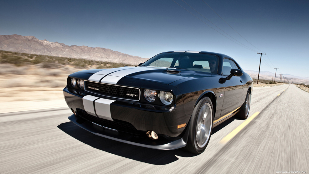 Dodge Challenger srt8 392