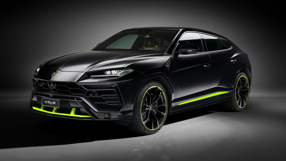 3 Lamborghini Urus