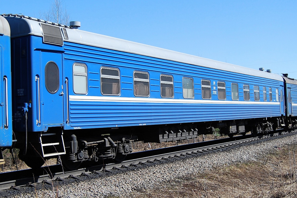 Пассажирский вагон модели 61-4462