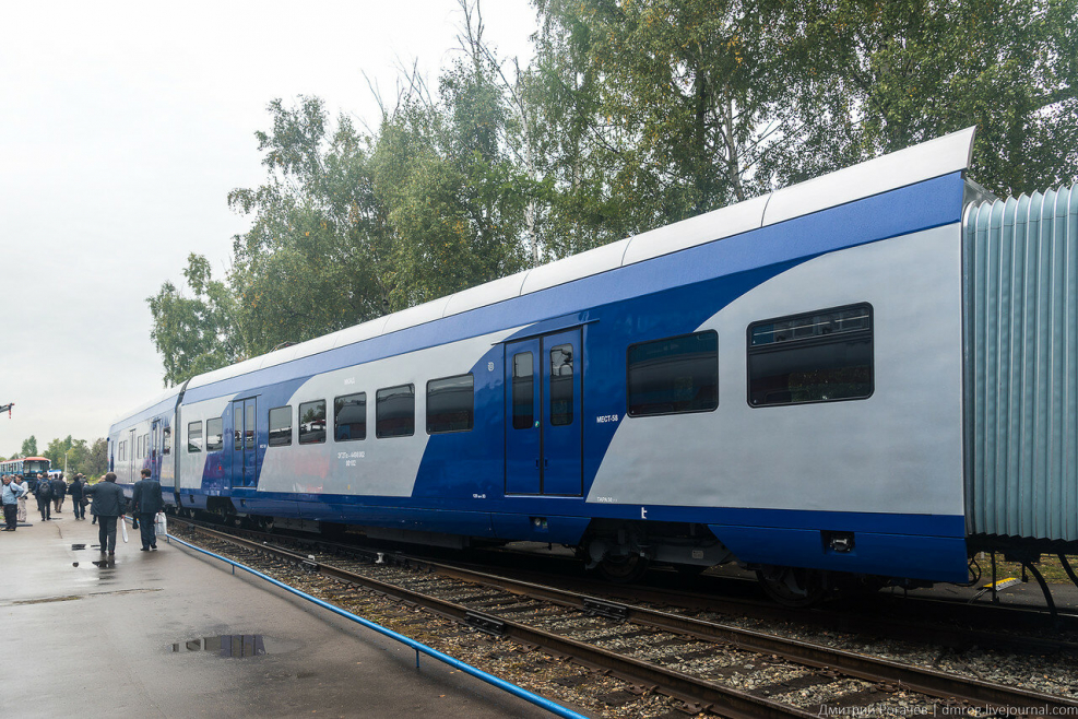 Вагоны синего цвета