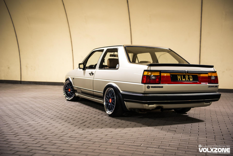 Volkswagen Jetta 2 Snow