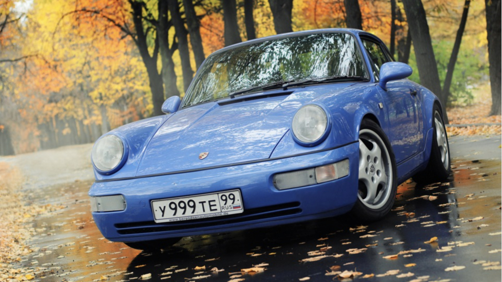 Осень Порше 911 Россия