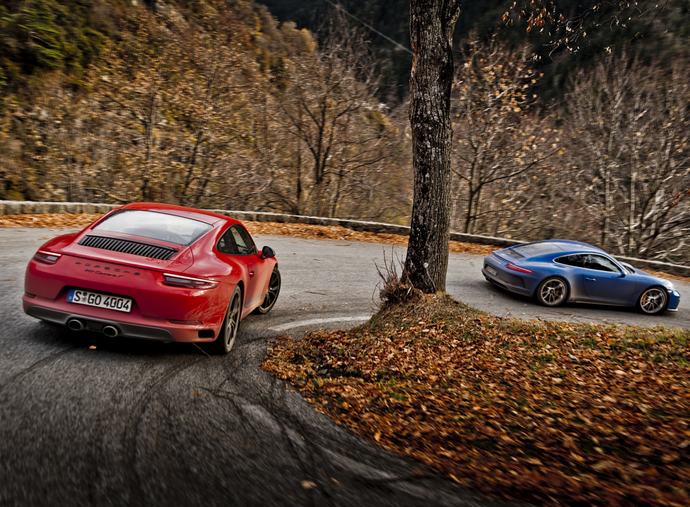 Porsche 911 gt3 Touring package 991