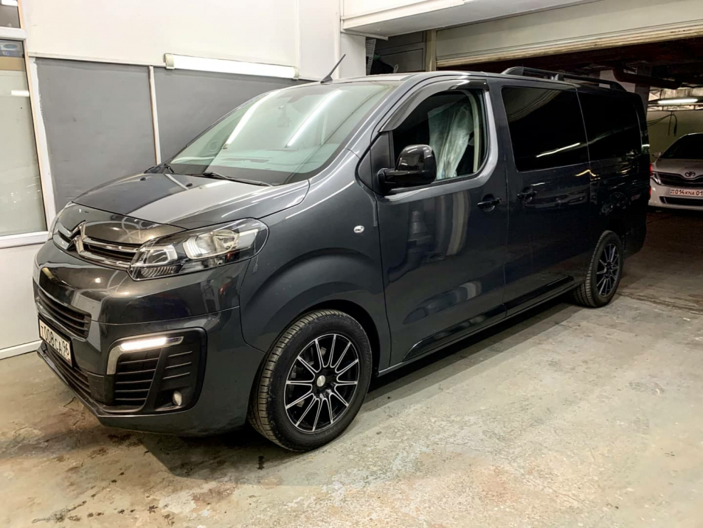Space Tourer Ситроен