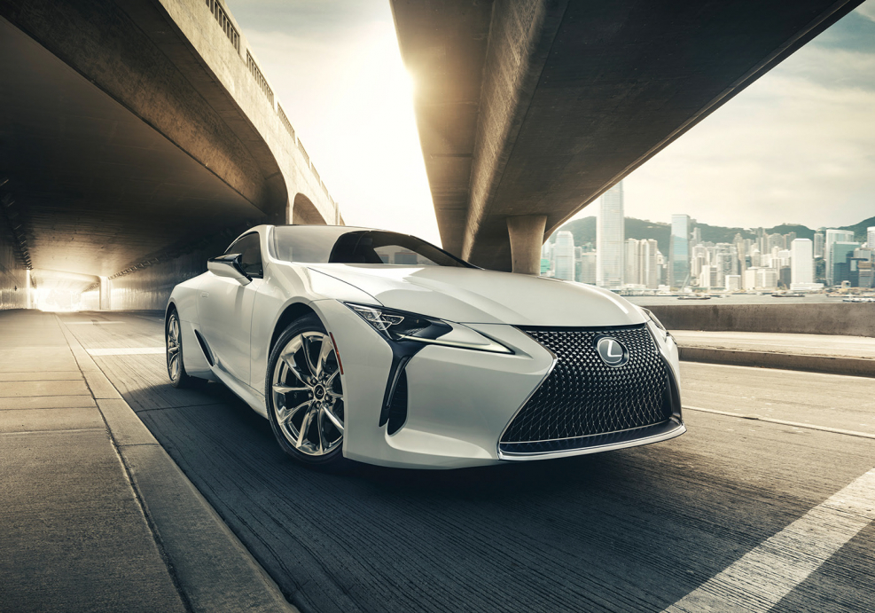Lexus is III черный 2016
