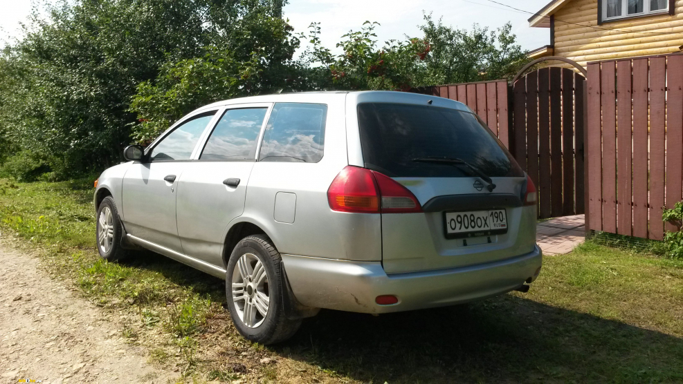 Ниссан ад 2002 год