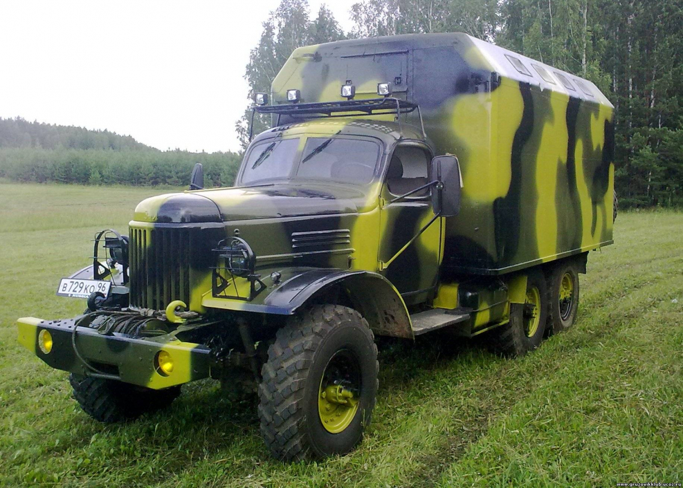 Армейский ЗИЛ 157