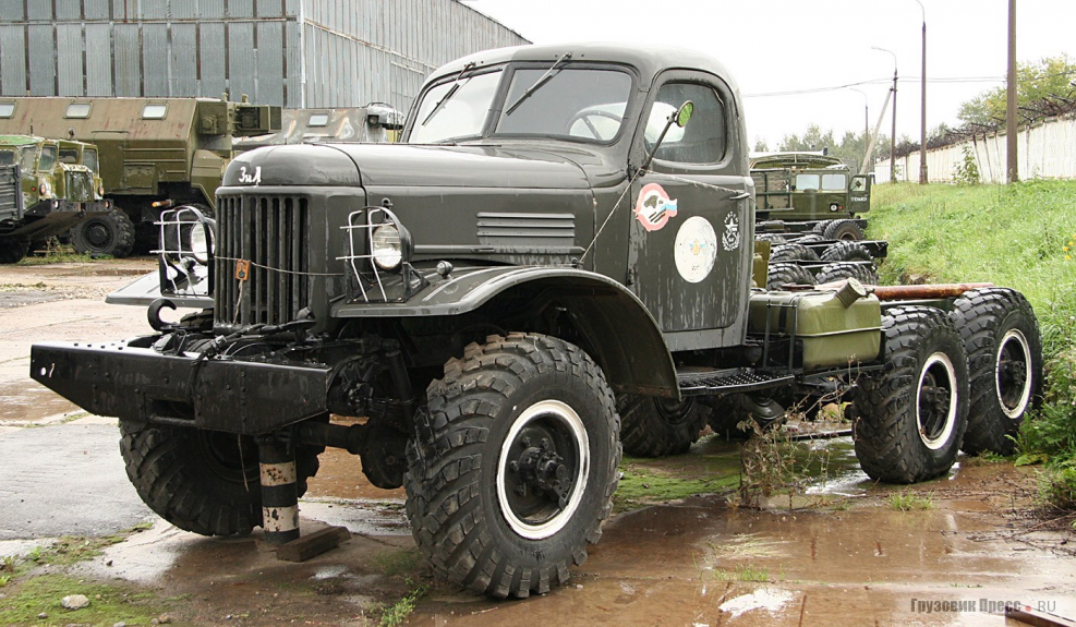 Грузовик ЗИЛ 157
